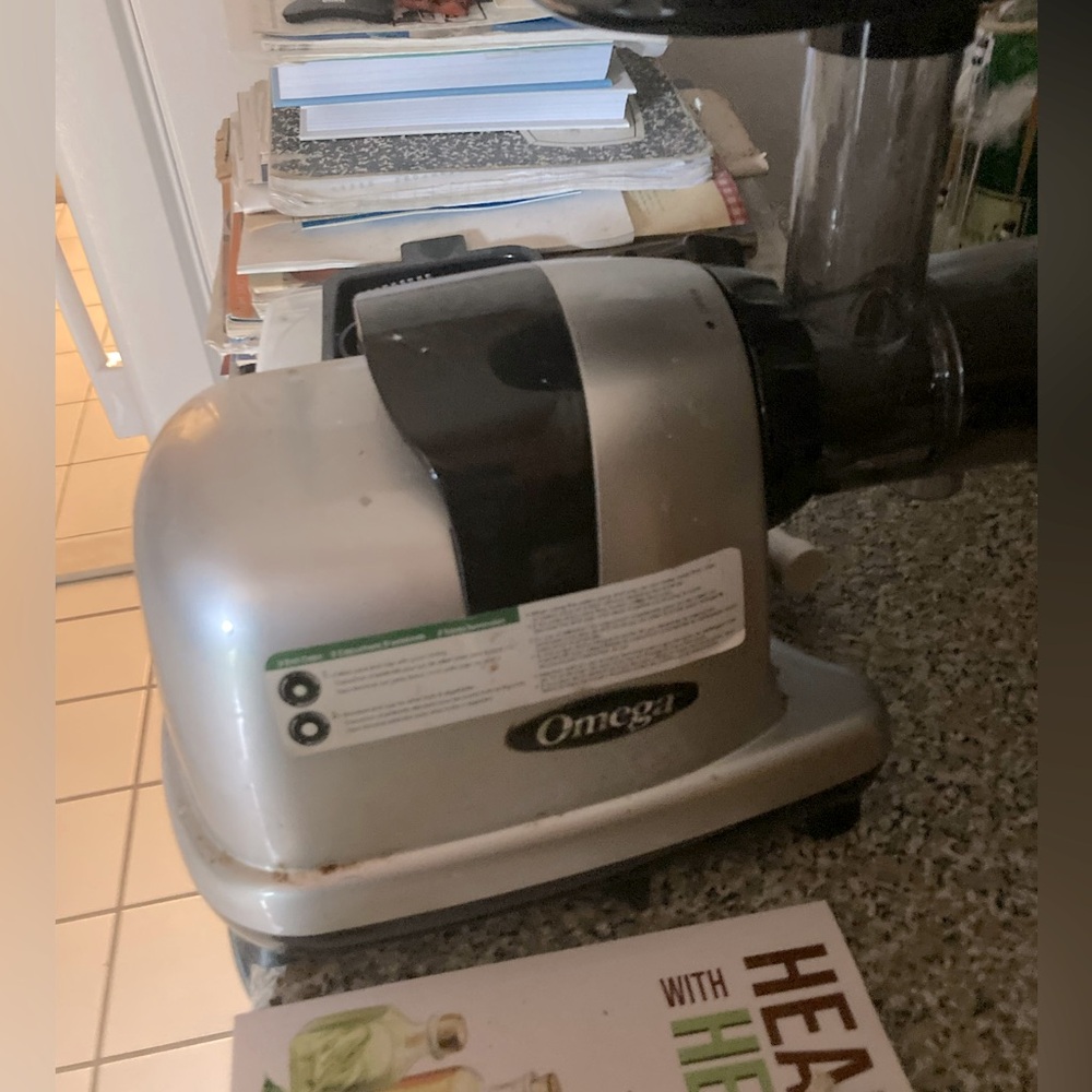 Omega 365 Coldpress Juicer